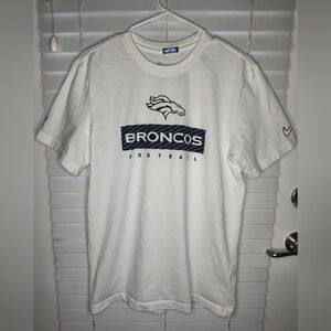 Nike Broncos Men's T-shirt Size M White Dri Fit NFL Short Sleeve